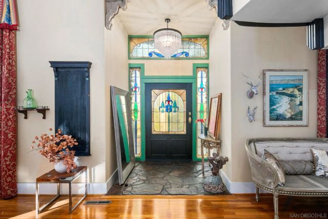 1115 S Mollison Ave, El Cajon, CA 92020