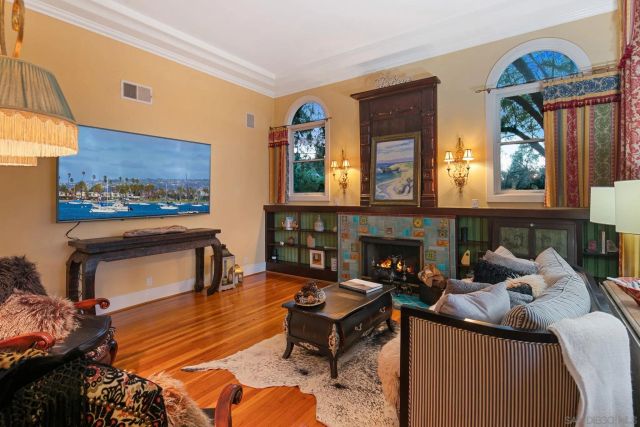 1115 S Mollison Ave, El Cajon, CA 92020