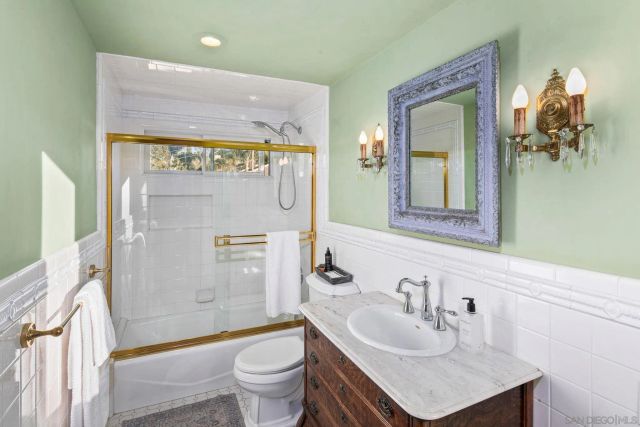 1115 S Mollison Ave, El Cajon, CA 92020