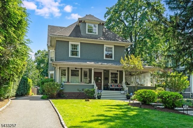 214 Lorraine Ave, Montclair Twp., NJ 07043