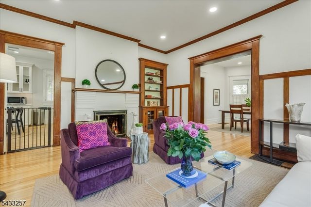 214 Lorraine Ave, Montclair Twp., NJ 07043