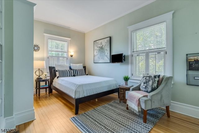 214 Lorraine Ave, Montclair Twp., NJ 07043