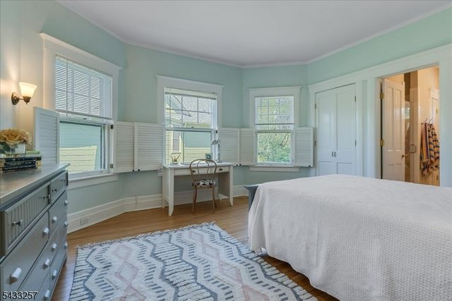 214 Lorraine Ave, Montclair Twp., NJ 07043
