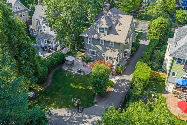 214 Lorraine Ave, Montclair Twp., NJ 07043