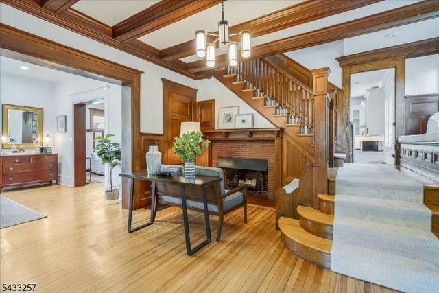 214 Lorraine Ave, Montclair Twp., NJ 07043