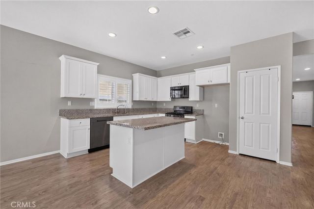 30151 Meadow Oaks, Menifee, CA 92585
