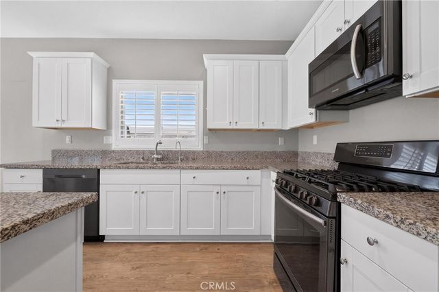 30151 Meadow Oaks, Menifee, CA 92585