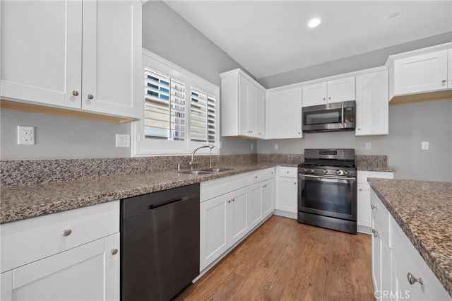 30151 Meadow Oaks, Menifee, CA 92585