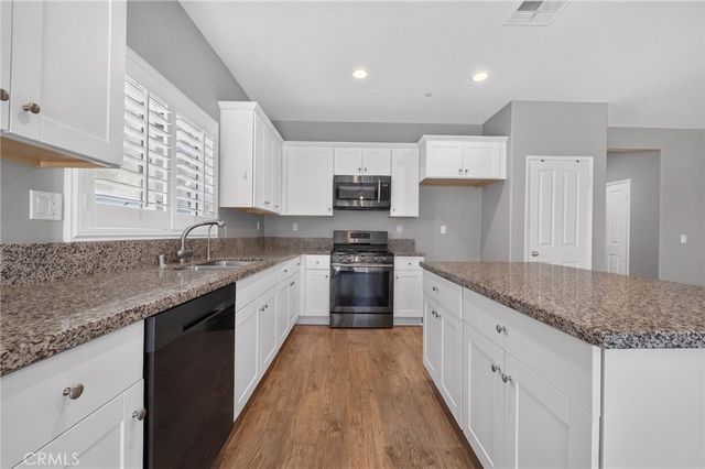 30151 Meadow Oaks, Menifee, CA 92585