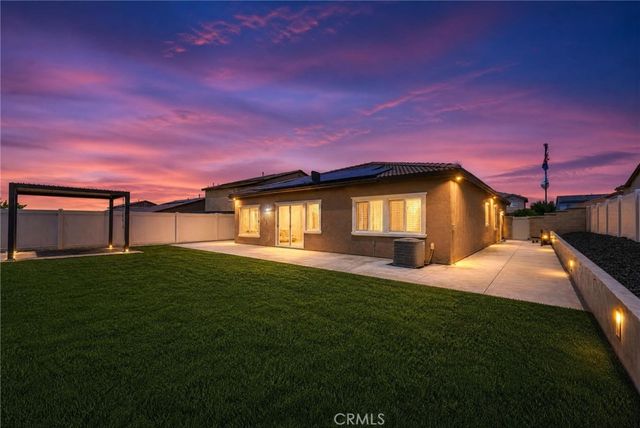 30151 Meadow Oaks, Menifee, CA 92585