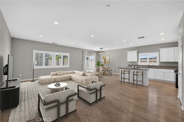 30151 Meadow Oaks, Menifee, CA 92585
