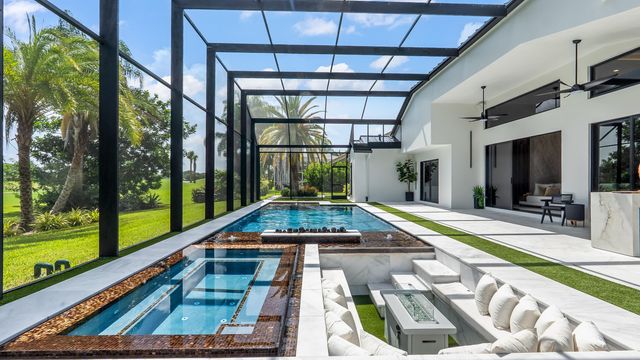 10290 Silver Lake Drive, Boca Raton, FL 33428