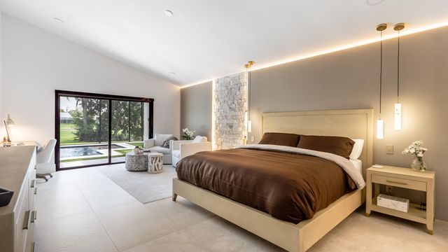 10290 Silver Lake Drive, Boca Raton, FL 33428