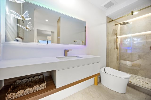 10290 Silver Lake Drive, Boca Raton, FL 33428