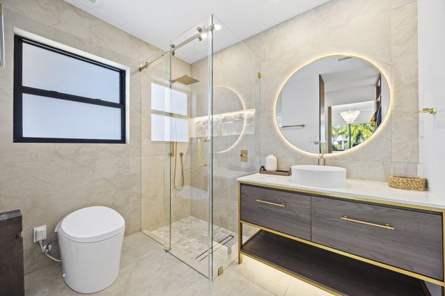 10290 Silver Lake Drive, Boca Raton, FL 33428