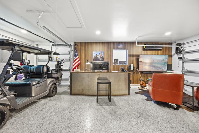 10290 Silver Lake Drive, Boca Raton, FL 33428