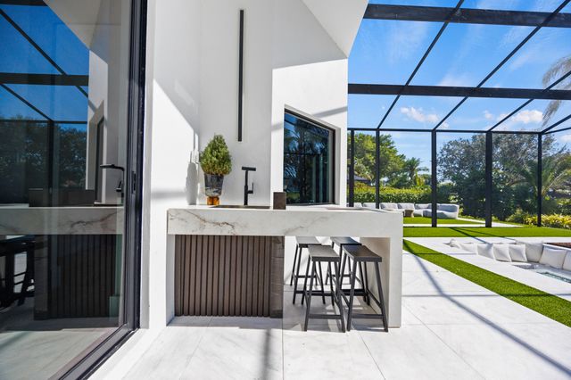 10290 Silver Lake Drive, Boca Raton, FL 33428