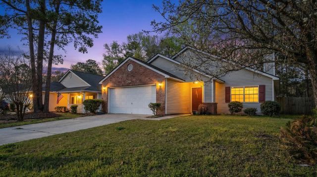 8071 Long Shadow Lane, North Charleston, SC 29406