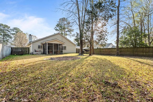 8071 Long Shadow Lane, North Charleston, SC 29406