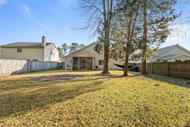 8071 Long Shadow Lane, North Charleston, SC 29406