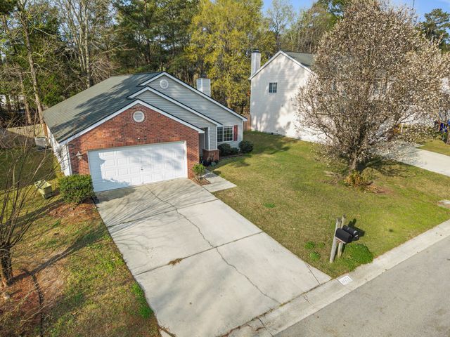 8071 Long Shadow Lane, North Charleston, SC 29406