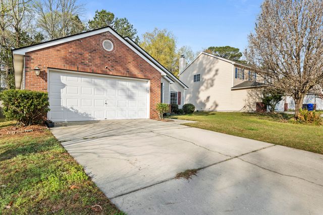 8071 Long Shadow Lane, North Charleston, SC 29406