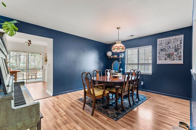 8071 Long Shadow Lane, North Charleston, SC 29406