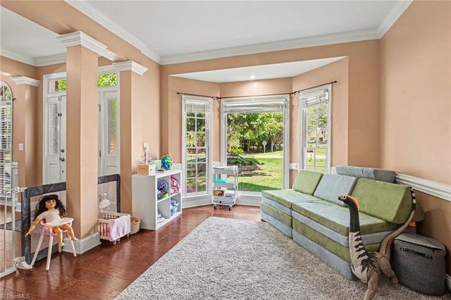1798 Glenridge Drive, Kernersville, NC 27284