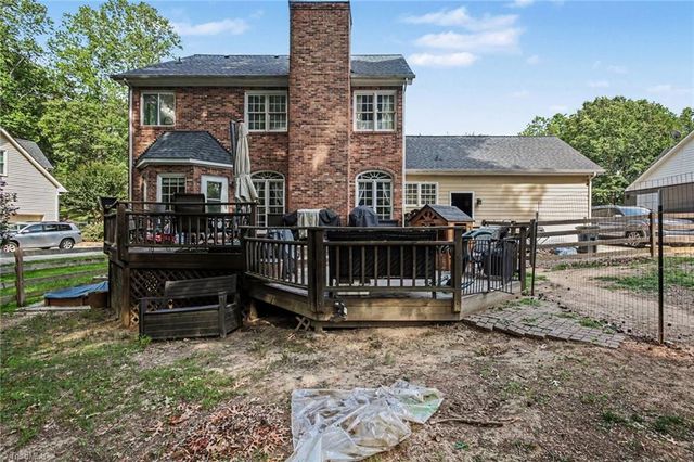 1798 Glenridge Drive, Kernersville, NC 27284