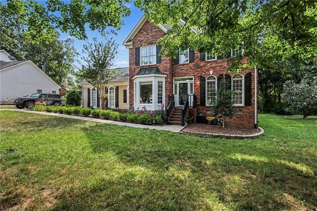 1798 Glenridge Drive, Kernersville, NC 27284