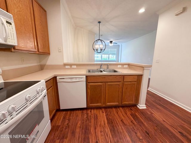 12301 KERNAN FOREST Boulevard 1808, Jacksonville, FL 32225