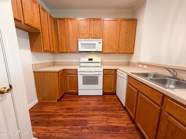 12301 KERNAN FOREST Boulevard 1808, Jacksonville, FL 32225
