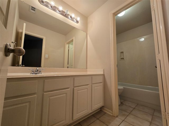 4100 Wildbriar Lane, Mansfield, TX 76063