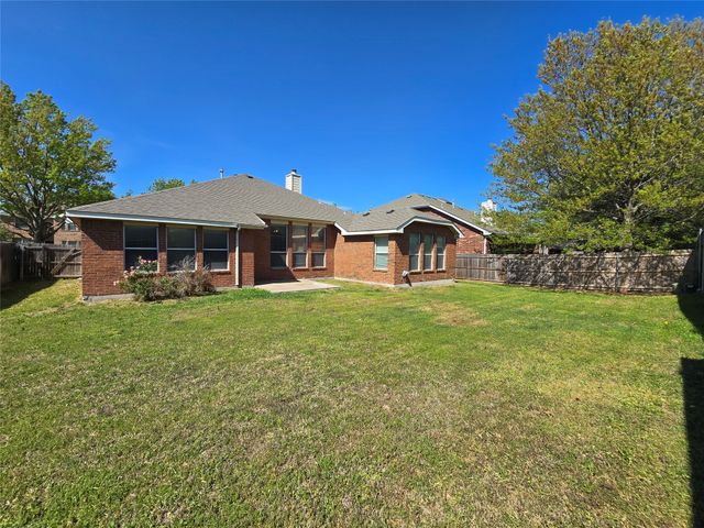 4100 Wildbriar Lane, Mansfield, TX 76063