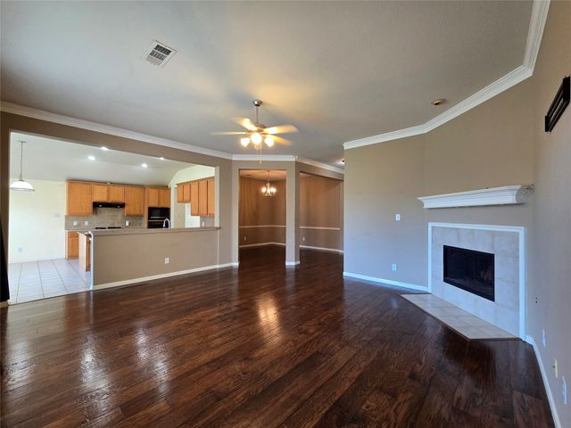 4100 Wildbriar Lane, Mansfield, TX 76063