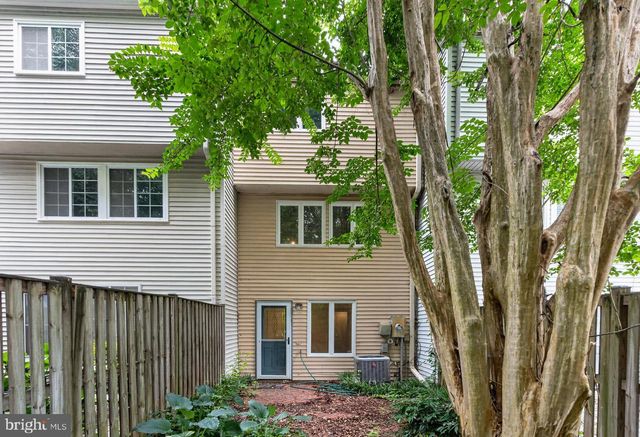 6313 SUNSET TER, Springfield, VA 22153