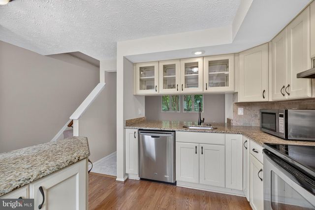 6313 SUNSET TER, Springfield, VA 22153