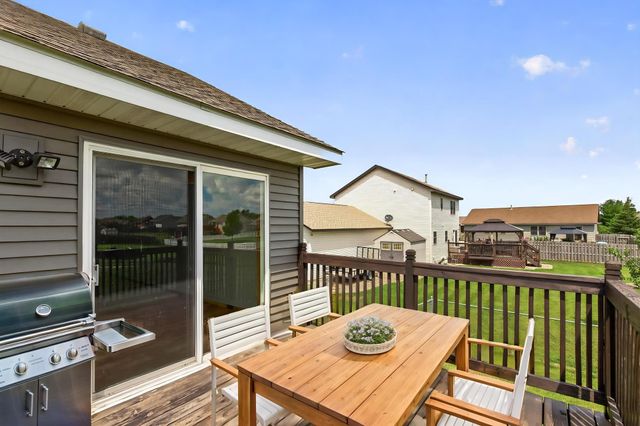 1536 Ponderosa Lane, New Richmond, WI 54017