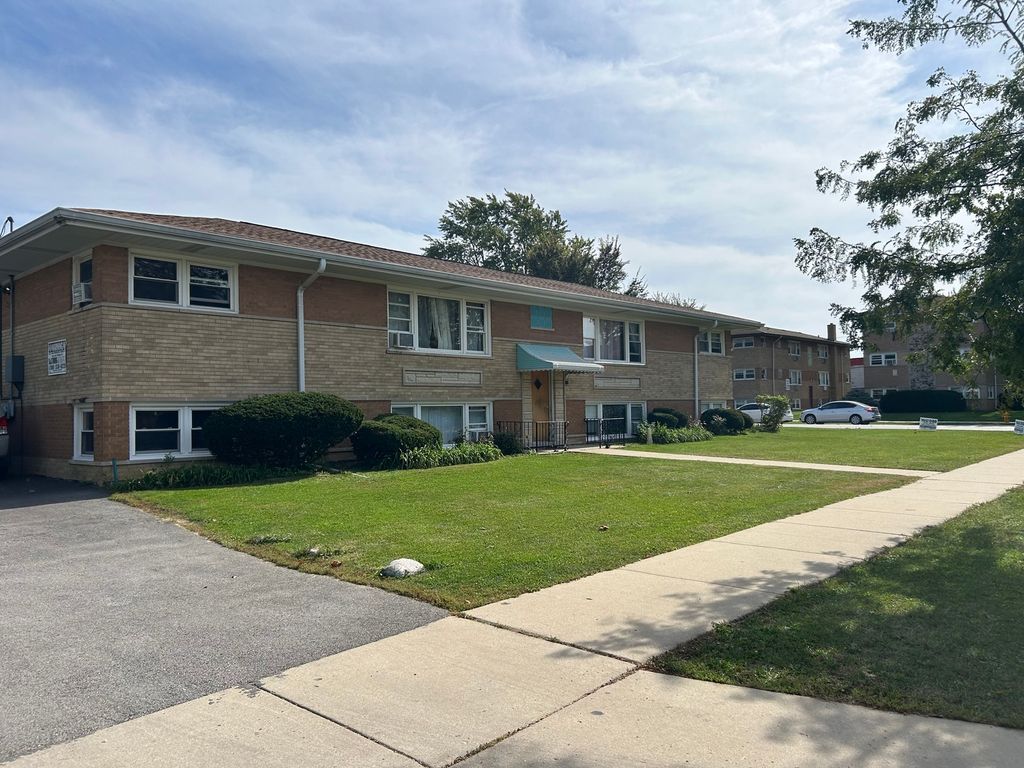 224 W Michael Lane, Addison, IL 60101 — photo 2