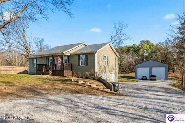 1140 Garrett Rd, Brandenburg, KY 40108