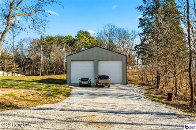 1140 Garrett Rd, Brandenburg, KY 40108