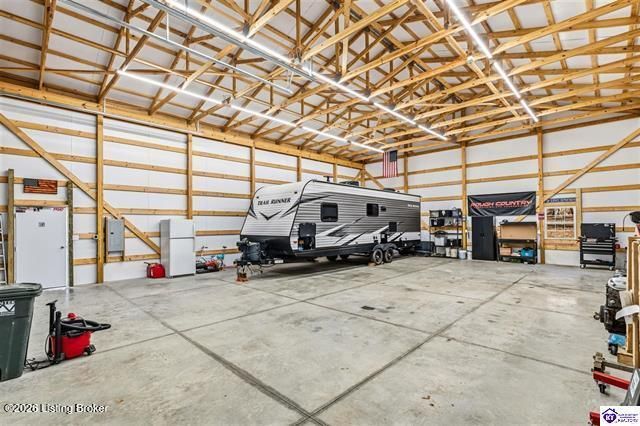 1140 Garrett Rd, Brandenburg, KY 40108