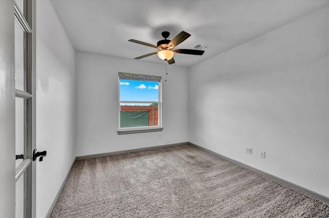 9120 NW 121st Street, Yukon, OK 73099