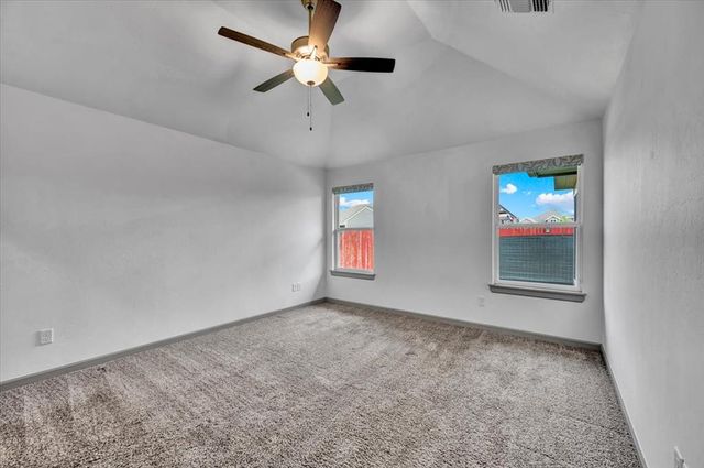 9120 NW 121st Street, Yukon, OK 73099