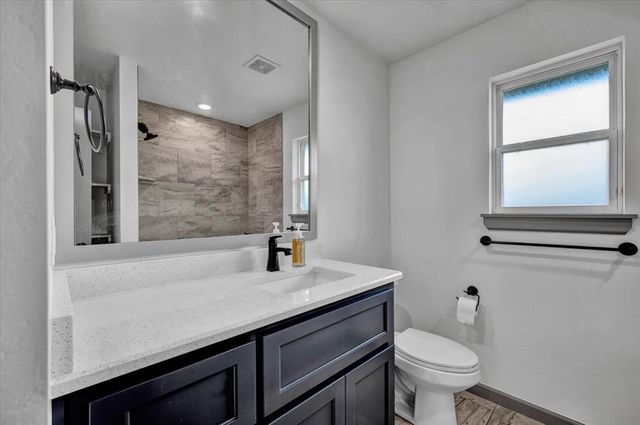 9120 NW 121st Street, Yukon, OK 73099