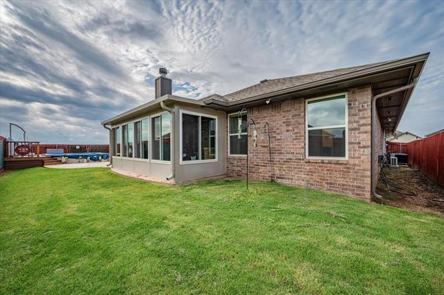 9120 NW 121st Street, Yukon, OK 73099