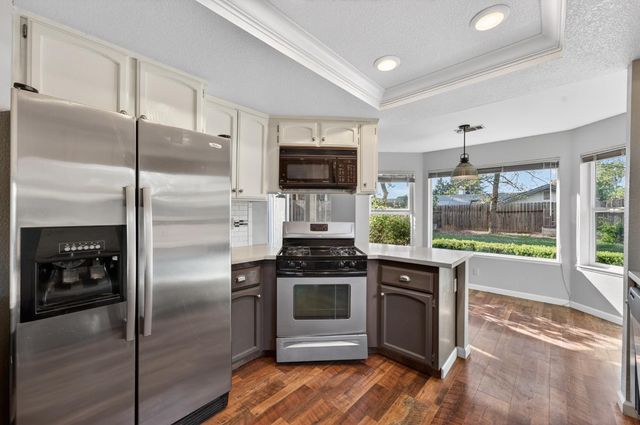 2250 Corral Dr, Auburn, CA 95603