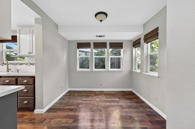 2250 Corral Dr, Auburn, CA 95603