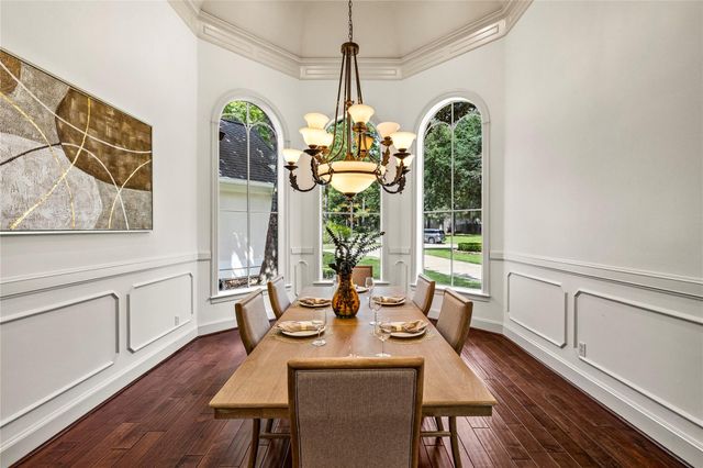 3 N Benton Woods Circle, The Woodlands, TX 77382