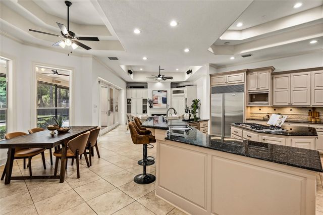 3 N Benton Woods Circle, The Woodlands, TX 77382